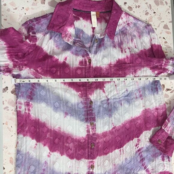 Pilcro Janesse Tie-Dye Buttondown Anthropologie - Picture 9 of 15